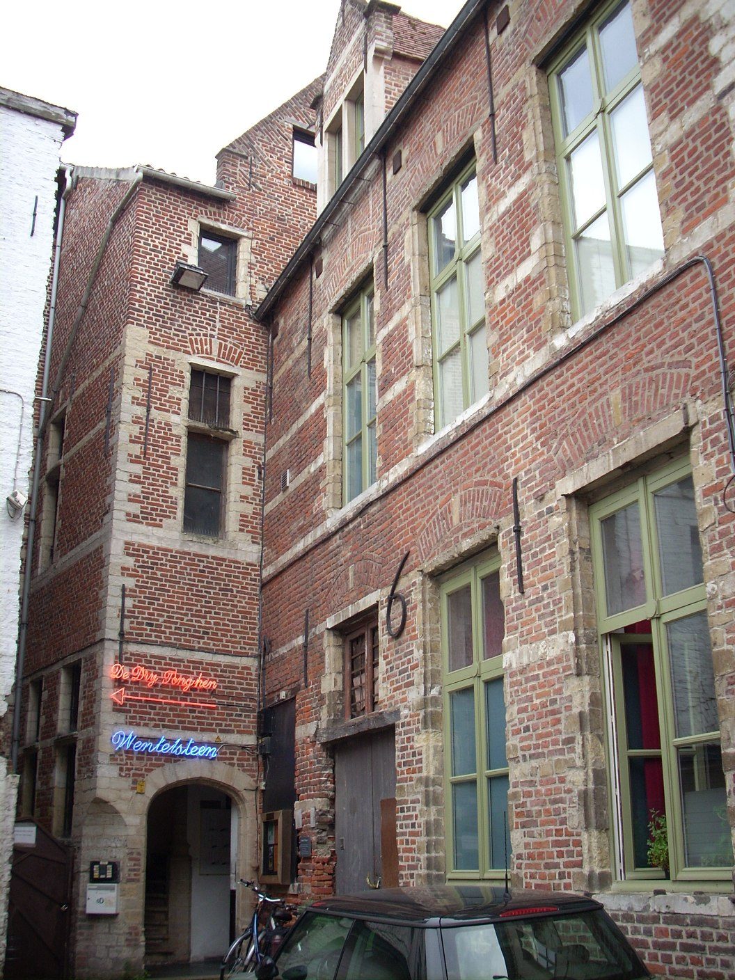Collegium Trilingue, Leuven - 04.JPG